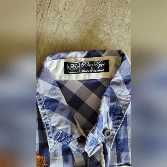Bundle 5/$20  Kids plaid button up shirt size 6 - Picture 3 of 3